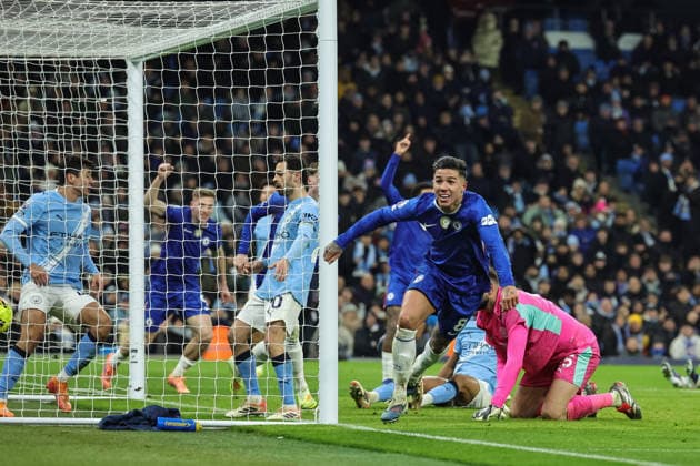 Premier League Manchester City v Chelsea Enzo Fernandez of Chelsea celebrates his goal to make it 1-1 during the Premier League match Manchester City vs Chelsea at Etihad Stadium, Manchester, United Kingdom, 4th January 2026 (Photo by Mark Cosgrove News Images) Manchester Etihad Stadium Manchester United, ManU Kingdom Copyright: xMarkxCosgrove NewsxImagesx
