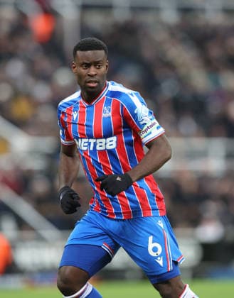 Newcastle Upon Tyne, England, 4th January 2026. Marc Guehi of Crystal Palace during the Newcastle United vs Crystal Palace Premier League match at St. James Park, Newcastle Upon Tyne. Picture credit should read: Nigel Roddis Sportimage EDITORIAL USE ONLY. No use with unauthorised audio, video, data, fixture lists, club league logos or live services. Online in-match use limited to 120 images, no video emulation. No use in betting, games or single club league player publications. SPI_062_NR_NEWC_CRYS SPI-4431-0061