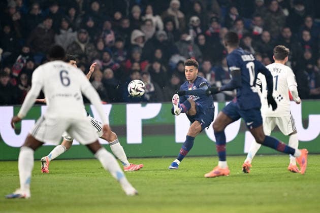 Paris Saint-Germain v Paris FC - Ligue 1 McDonald s 2025 2026 14 Desire DOUE (psg) during the Ligue 1 McDonald s match between Paris Saint-Germain and Paris FC at Parc des Princes on January 4, 2026 in Paris, France. Paris France  Copyright: xFEPx 776348245