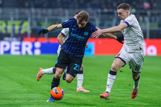 FC Internazionale vs Bologna FC - Serie A 2025 26 - 04 01 2026 Nicolo Barella of FC Internazionale competes for the ball with Lewis Ferguson of Bologna FC during Serie A 2025 26 football match between FC Internazionale and Bologna FC at San Siro Stadium in Milan Copyright: xBEAUTIFULxSPORTS Carabellix