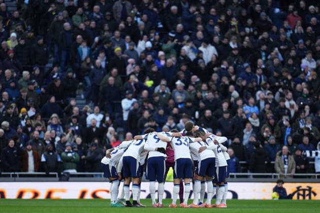 Premier League Tottenham Hotspur v Sunderland Tottenham Hotspur players ahead of kick off during the Premier League match Tottenham Hotspur vs Sunderland at Tottenham Hotspur Stadium, London, United Kingdom, 4th January 2026 (Photo by Harvey Murphy News Images) Copyright: xHarveyxMurphy NewsxImagesx