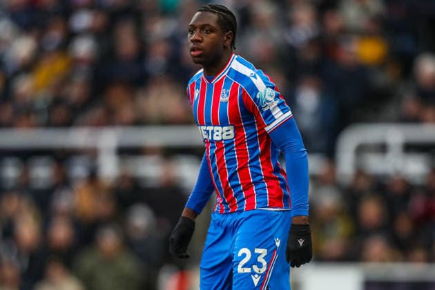 Newcastle United v Crystal Palace, Premier League Jaydee Canvot Of Crystal Palace during the Newcastle United v Crystal Palace Premier League match at St. James Park, Newcastle Upon Tyne, England on 4 January 2026 Credit: Lee Keuneke Every Second Media Editorial use only. All images are copyright Every Second Media Limited. No images may be reproduced without prior permission. All rights reserved. Premier League and Football League images are subject to licensing agreements with Football DataCo Limited. see https: www.football-dataco.com Copyright: xIMAGO EveryxSecondxMediax ESM-1735-0180 LeexKeunekex xEveryxSecondxMediax