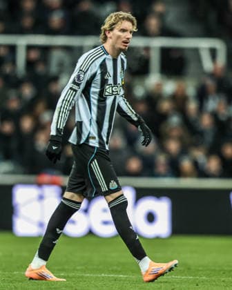 Premier League Newcastle United v Crystal Palace Nick Woltemade of Newcastle United during the Premier League match Newcastle United vs Crystal Palace at St. James s Park, Newcastle, United Kingdom, 4th January 2026 (Photo by Alfie Cosgrove News Images) Newcastle St. James s Park Tyne and Wear United Kingdom Copyright: xAlfiexCosgrove NewsxImagesx