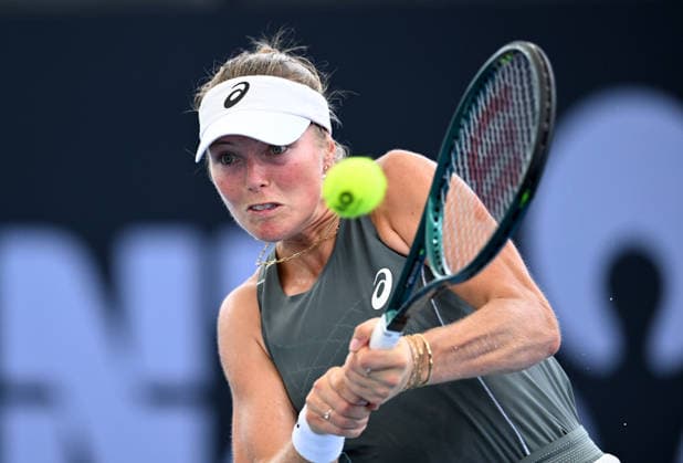 TENNIS BRISBANE INTERNATIONAL, Olivia Gadecki of Australia in action against Ann Li of the USA during day two of the Brisbane International tennis tournament at Pat Rafter Arena in Brisbane, Monday, January 5, 2026. ( NO ARCHIVING, EDITORIAL USE ONLY BRISBANE QUEENSLAND AUSTRALIA  Copyright: xDARRENxENGLANDx 20260105128845737241