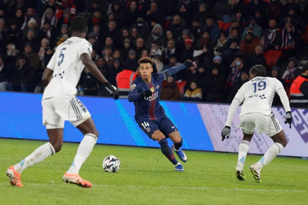 French League One - PSG vs PFC PSG’s Desire Doue during the 2025-26 French soccer League One game, PSG vs PFC In Parc des Princes Stadium, Paris, France on January 4th 2026. Photo by Henri Szwarc ABACAPRESS.COM Paris France  Copyright: xSzwarcxHenri ABACAx