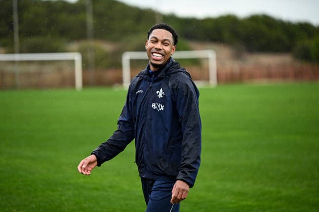 Jean‘Paul Boetius (SV Darmstadt 1898, 10) lachend beim Training, ESP, SV Darmstadt 98, Fussball, 2. Bundesliga, Trainingslager in El Saler, 2. Tag, 05.01.2026. ESP, SV Darmstadt 98, Fussball, 2. Bundesliga, Trainingslager in El Saler, 2. Tag El Saler