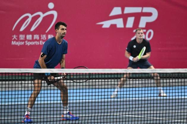 RECORD DATE NOT STATED Hong Kong Tennis Open - Day 2 An American tennis player Vasil Kirkov and a Dutch tennis player Bart Stevens, during a match at the Hong Kong Tennis Open(ATP250) on January 5, 2026 in Hong Kong. (Photo by Kobe Li Nexpher Images) Hong Kong