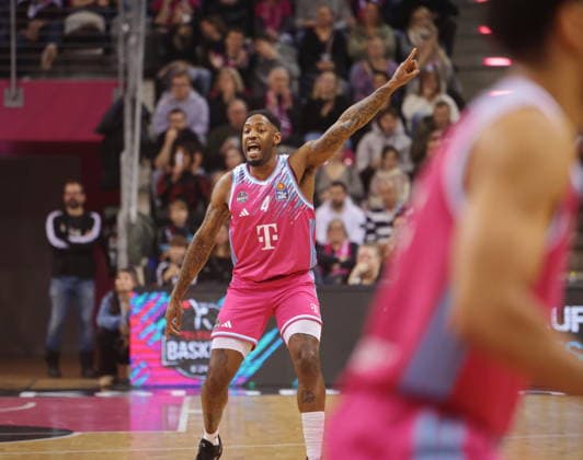Jeff Garrett Telekom Baskets Bonn vs. BMA365 Bamberg Baskets 14. Speiltag - Saison 2025 26