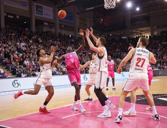 Kur Jongkuch Telekom Baskets Bonn vs. BMA365 Bamberg Baskets 14. Speiltag - Saison 2025 26
