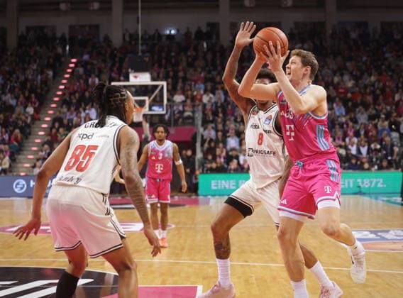 Patrick Heckmann Telekom Baskets Bonn vs. BMA365 Bamberg Baskets 14. Speiltag - Saison 2025 26