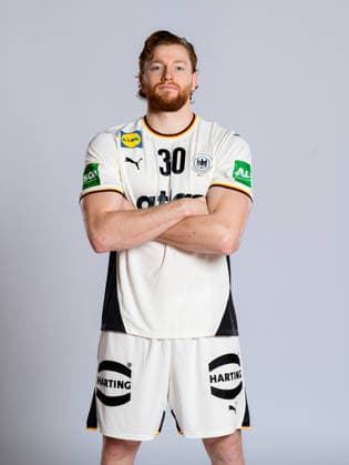 Muenchen: Handball DHB - Deutschland - Fotoshooting Tom Kiesler (Deutschland) Deutschland