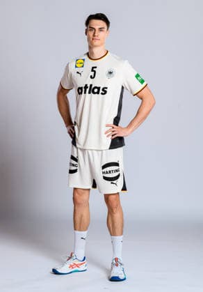 Muenchen: Handball DHB - Deutschland - Fotoshooting Miro Schluroff (Deutschland) Deutschland