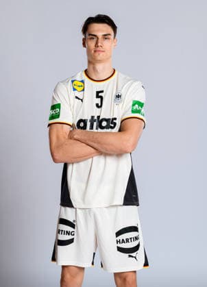 Muenchen: Handball DHB - Deutschland - Fotoshooting Miro Schluroff (Deutschland) Deutschland