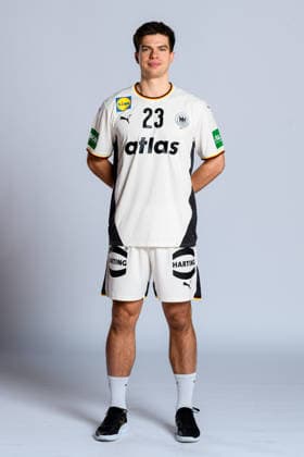 Muenchen: Handball DHB - Deutschland - Fotoshooting Renars Uscins (Deutschland) Deutschland