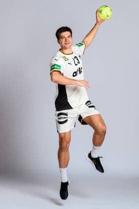 Muenchen: Handball DHB - Deutschland - Fotoshooting Renars Uscins (Deutschland) Deutschland