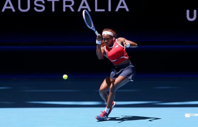 PERTH, AUSTRALIA - JANUARY 05: Coco Gauff of Team USA returns a shot in the Group A Women s Singles match against Jessica Bouzas Maneiro of Team Spain on day 4 of the 2026 United Cup at RAC Arena on January 5, 2026 in Perth, Australia.  Copyright: xVCGx 111613399401