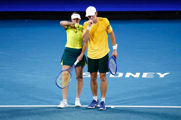 TENNIS UNITED CUP SYDNEY, Storm Hunter of Team Australia playing with Alex de Minaur of Team Australia talk tactics in their Group D doubles match against Miriam Skoch of Team Czechia and Dalibor Svrcina of Team Czechiaduring day five of the 2026 United Cup at Ken Rosewall Arena in Sydney, Tuesday, January 6, 2026. ( NO ARCHIVING, EDITORIAL USE ONLY SYDNEY NEW SOUTH WALES AUSTRALIA  Copyright: xMARKxEVANSx 20260106197362648840