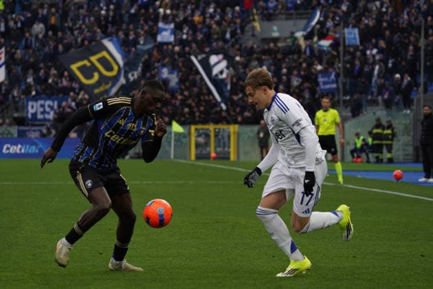 Como s Jesus Rodriguez in action ....During the Serie A soccer match between Pisa and Como at the Cetilar Arena Romeo Anconetani Stadium in Pisa; Center West Italy; Tuesday January 06; 2026 ; Soccer  Copyright: xAlessandroxLaxRocca xLaPressex