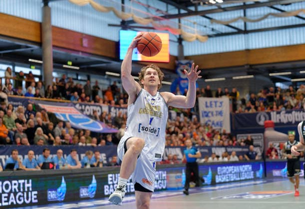 Austin Luke (Groningen, 1), Konter, Syntainics MBC vs. Donar Groningen, European North Basketball League 2025 26, Germany, Netherlands, 06.01.2026. Foto: Schulz Weissenfels Stadthalle Sachsen-Anhalt Deutschland