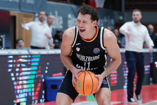 Im Bild: Brae Ivey (Wuerzburg Baskets, 11) 06.01.2026, Fitness First Wuerzburg Baskets vs. Patrioti Levice, Basketball Champions League, Play-Ins, Spiel 1, Deutschland, 97072, tectake-Arena Wuerzburg, Copyright: HMBxMedia xJulienxBecker