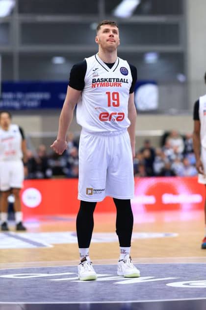 RECORD DATE NOT STATED Szene mit Ondrej Sehnal (19; Basketball Nymburg) Basketball Champions League: MLP Academics Heidelberg – ERA Basketball Nymburk Ondrej Sehnal (19; Basketball Nymburg) in Aktion