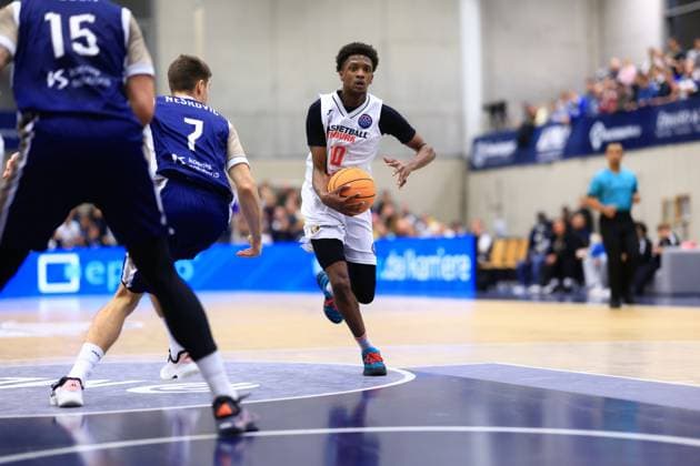 RECORD DATE NOT STATED Spielaktion mit Sir Jabari Rice (10; Basketball Nymburg) am Ball, verteidigt von Dusan Neskovic (7; MLP Academics Heidelberg) und Marcel Keßen (15; MLP Academics Heidelberg) Basketball Champions League: MLP Academics Heidelberg – ERA Basketball Nymburk Sir Jabari Rice (10; Basketball Nymburg) mit Ball