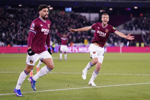 Premier League West Ham United v Nottingham Forest Tomas Soucek of West Ham United celebrates goal during the Premier League match West Ham United vs Nottingham Forest at London Stadium, London, United Kingdom, 6th January 2026 (Photo by Harvey Murphy News Images) Copyright: xHarveyxMurphy NewsxImagesx