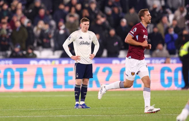 London, England, 6th January 2026. Elliot Anderson of Nottingham Forest looks dejected after Murillo of Nottingham Forest scores an own goal to make it 1-0 during the West Ham United vs Nottingham Forest Premier League match at the London Stadium, London. Picture credit should read: Paul Terry Sportimage EDITORIAL USE ONLY. No use with unauthorised audio, video, data, fixture lists, club league logos or live services. Online in-match use limited to 120 images, no video emulation. No use in betting, games or single club league player publications. SPI_016_PT_West_Ham_Notts_Forestx SPI-4433-0026