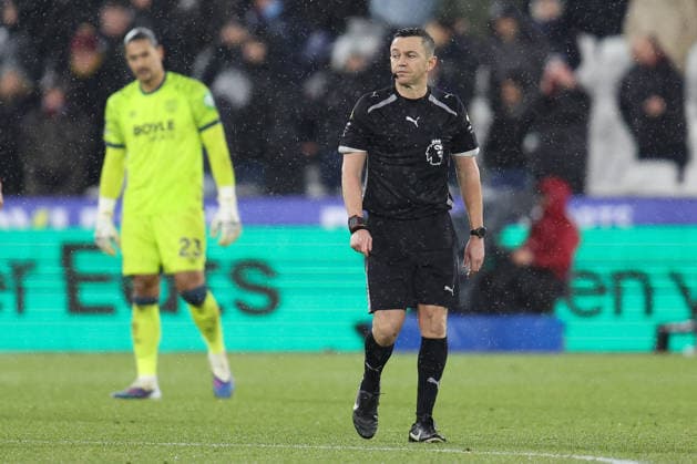 match referee Tony Harrington during the Premier League match between West Ham and Nottingham Forest at London Stadium in London, England (Photo by Alexander Canillas Sports Press Photo) Copyright: xAlexanderxCanillas SPPx Sportspressphoto_SPR79240