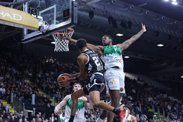 21 Derrick Alston Jr Virtus Match BASKETBALL - EUROLEAGUE Virtus Bologna vs Zalgiris Kaunas 06-01-2026 07z Moses Wright Zalgiris Kaunas Match BASKETBALL - EUROLEAGUE Virtus Bologna vs Zalgiris Kaunas 06-01-2026 during Virtus Bologna vs Zalgiris Kaunas, Basketball Euroleague match in Bologna, Italy, January 06 2026  Copyright: xValentinoxOrsini IPAxSportx xipa-agency.netx xx IPA_69765821 IPA_Agency_IPA69765821