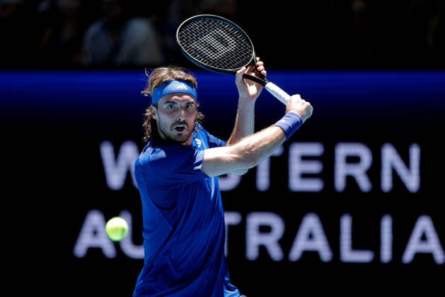 TENNIS UNITED CUP PERTH, Stefanos Tsitsipas of Greece in action against Taylor Fritz of the USA during the United Cup quarter-final match between Greece and the USA at RAC Arena in Perth, Wednesday, January 7, 2026. ( NO ARCHIVING, EDITORIAL USE ONLY PERTH Western Australia Australia  Copyright: xRICHARDxWAINWRIGHTx 20260107158206637542