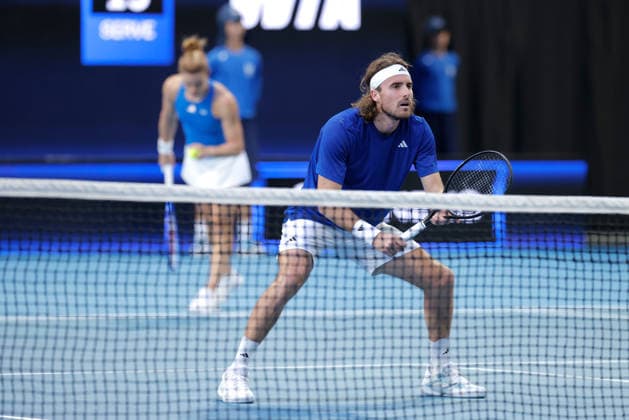 TENNIS UNITED CUP PERTH, Maria Sakkari and Stefanos Tsitsipas of Greece in action against Coco Gauff and Christian Harrison of the USA during the United Cup quarter-final doubles match between Greece and the USA at RAC Arena in Perth, Wednesday, January 7, 2026. ( NO ARCHIVING, EDITORIAL USE ONLY PERTH Western Australia Australia  Copyright: xRICHARDxWAINWRIGHTx 20260107129055557536
