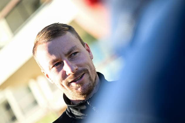 Fabian Holland (SV Darmstadt 1898, 32) spricht in einer Medienrunde. ESP, SV Darmstadt 98, Fussball, 2. Bundesliga, Trainingslager in El Saler, 4. Tag, 07.01.2026. ESP, SV Darmstadt 98, Fussball, 2. Bundesliga, Trainingslager in El Saler, 4. Tag El Saler