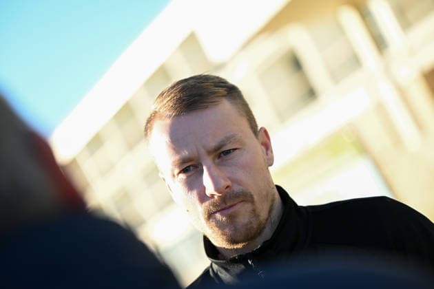 Fabian Holland (SV Darmstadt 1898, 32) spricht in einer Medienrunde. ESP, SV Darmstadt 98, Fussball, 2. Bundesliga, Trainingslager in El Saler, 4. Tag, 07.01.2026. ESP, SV Darmstadt 98, Fussball, 2. Bundesliga, Trainingslager in El Saler, 4. Tag El Saler