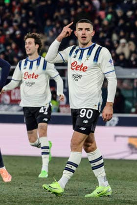 January 7, 2026, Bologna, BOLOGNA: Atalanta s Nikola Krstovic jubilates with his teammates after scoring his second goal during the Italian Serie A soccer match Bologna FC vs Atalanta BC at Renato Dall Ara stadium in Bologna, Italy, 7 January 2026. ANSA SERENA CAMPANINI. Soccer: Serie A ; Bologna-Atalanta  - ZUMAa110 20260107_zaf_a110_037 Copyright: xSerenaxCampaninix