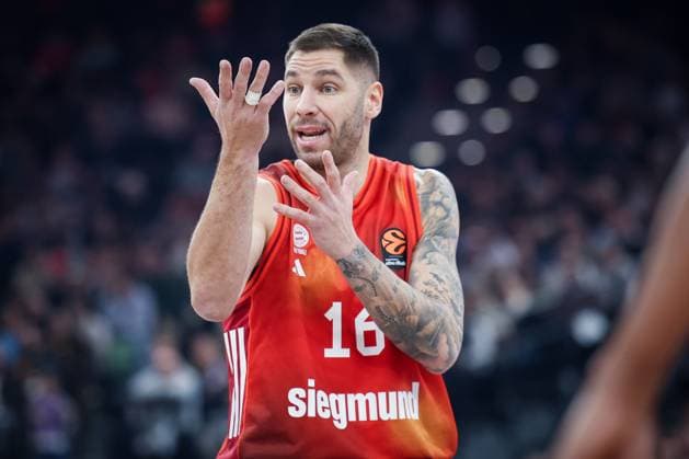 Stefan Jovic 16 (FC Bayern Muenchen Basketball) gestikuliert, FC Bayern Muenchen Basketball vs. Kosner Baskonia Vitoria-Gasteiz, Basketball, Maenner, Turkish Airlines EuroLeague, Regulaere Saison, Saison 2025 2026, 07.01.2026 Muenchen Bayern Deutschland
