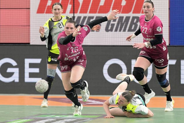 Svenja Huebner (TusSies Metzingen, 26) TusSies Metzingen vs. BVB Borussia Dortmund Handball, Handball, Alsco HBF, 12.Ligaspieltag, Saison 2025 2026, 07.01.2026 TusSies Metzingen vs. BVB Borussia Dortmund Handball, Handball, Alsco HBF, 12.Ligaspieltag, Saison 2025 2026, 07.01.2026 Tuebingen Copyright: xEibner-Pressefoto TobiasxBaurx EP_TBR