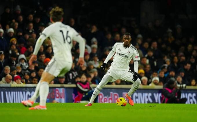 Issa Diop of Fulham Fulham v Chelsea, Premier League, Football, Craven Cottage, London, UK - 07 Jan 2026London Craven Cottage United Kingdom EDITORIAL USE ONLY No use with unauthorised audio, video, data, fixture lists, club league logos or live services. Online in-match use limited to 120 images, no video emulation. No use in betting, games or single club league player publications. Copyright: xJavierxGarcia Shutterstockx 16232886aj