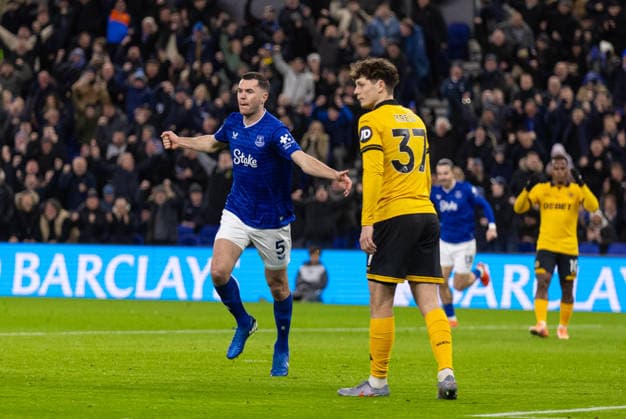 Football - FA Premier League - Everton FC v Wolverhampton Wanderers FC LIVERPOOL, ENGLAND - Wednesday, January 7, 2026: Everton s Michael Keane celebrates after scoring the first goal during the FA Premier League match between Everton FC and Wolverhampton Wanderers FC at Bramley-Moore Dock. (Photo by David Rawcliffe Propaganda) LIVERPOOL Bramley-Moore Dock MERSEYSIDE ENGLAND  Copyright: xDavidxRawcliffex P2026-01-07-Everton_Wolves