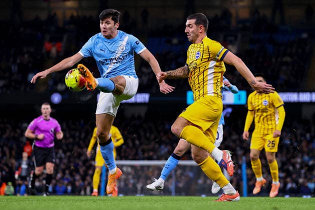 Manchester City v Brighton & Hove Albion, Premier League Abdukodir Khusanov of Manchester City controls the ball during the Manchester City v Brighton & Hove Albion Premier League match at the Etihad Stadium, Manchester, England on 7 January 2026 Credit: Ryan Crockett Every Second Media Editorial use only. All images are copyright Every Second Media Limited. No images may be reproduced without prior permission. All rights reserved. Premier League and Football League images are subject to licensing agreements with Football DataCo Limited. see https: www.football-dataco.com Copyright: xIMAGO EveryxSecondxMediax ESM-1739-0020 RyanxCrockettx xEveryxSecondxMediax