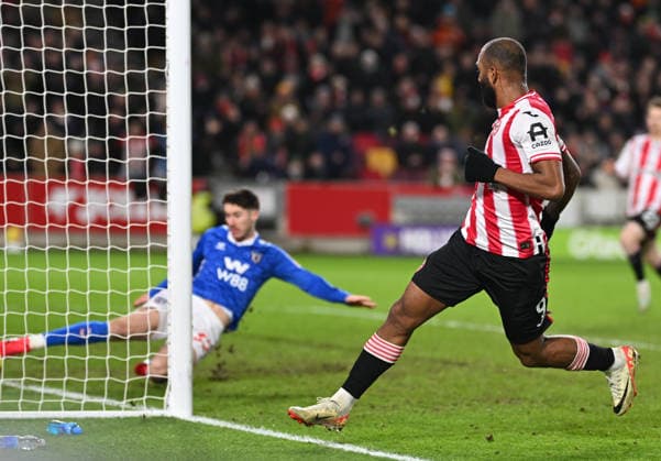 Brentford v Sunderland Premier League Igor Thiago of Brentford scores his sides opening goal during the Premier League match at the Gtech Community Stadium, Brentford 07 01 2026 UK Newspapers OUT Copyright: xNigelxBramleyx FIL-22756-0023