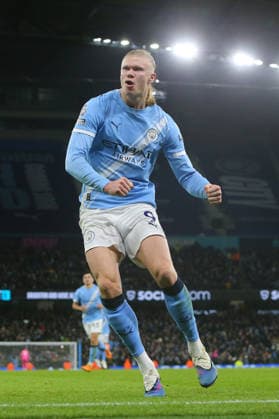 Erling Haaland of Manchester City celebrates scoring their sides first goal and his 150th goal for the club Manchester City v Brighton and Hove Albion, Premier League, Football, Etihad Stadium, Manchester, UK - 07 Jan 2026Manchester Etihad Stadium United Kingdom EDITORIAL USE ONLY No use with unauthorised audio, video, data, fixture lists, club league logos or live services. Online in-match use limited to 120 images, no video emulation. No use in betting, games or single club league player publications. Copyright: xPhilxOldham Shutterstockx 16232924aa