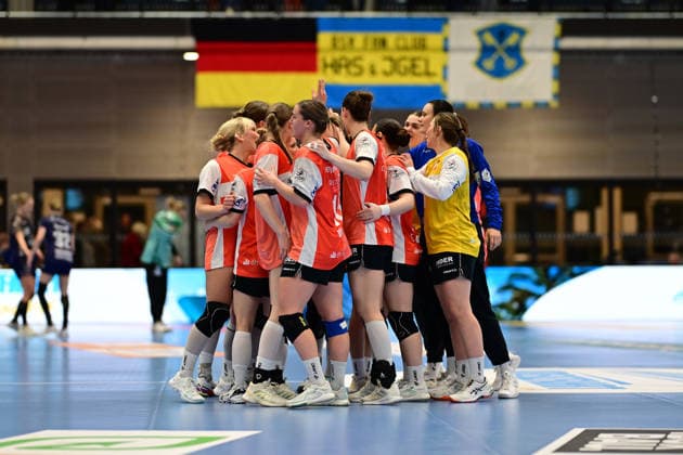 Handball I Frauen I Saison 2025-2026 I 1. HBF I 12. Spieltag I Buxtehuder SV - HSG Blomberg-Lippe I 07.01.2026 Jubel, Begeisterung, Enthusiasmus, Euphorie, Freude, Glücksgefühl, Heiterkeit bei: HSG Blomberg-Lippe zusammen Buxtehude Halle Nord Niedersachsen Deutschland Copyright: xLobeca FelixxSchlikisx