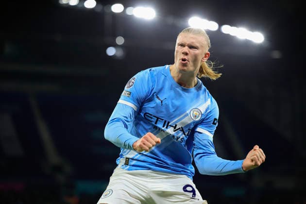 Manchester City v Brighton and Hove Albion, Premier League Erling Haaland (9) of Manchester City celebrates scoring to make it 1-0 from a penalty during the Premier League match between Manchester City and Brighton and Hove Albion at the Etihad Stadium, Manchester, UK on 7 January 2026. Manchester Etihad Stadium Manchester UK Editorial use only DataCo restrictions apply See www.football-dataco.com , Copyright: xConorxMolloyx PSI-23536-0031