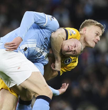 Manchester City v Brighton, FA Premier League 07.01.26 Manchester City v Brighton, FA Premier League Bradley Ormesher The Times Erling Haaland of Manchester City and Jan Paul van Hecke of Brighton & Hove Albion  Copyright: xBradleyxOrmesherx NINTCHDBPICT001049991496