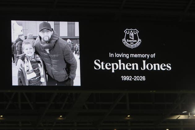 Everton v Wolverhampton Wanderers, Premier League Remembering a fan during the Premier League match between Everton and Wolverhampton Wanderers at Hill Dickinson Stadium, Liverpool, UK on 7 January 2026. Liverpool Hill Dickinson Stadium Merseyside UK Editorial use only DataCo restrictions apply See www.football-dataco.com , Copyright: xAlunxRobertsx PSI-23540-0032