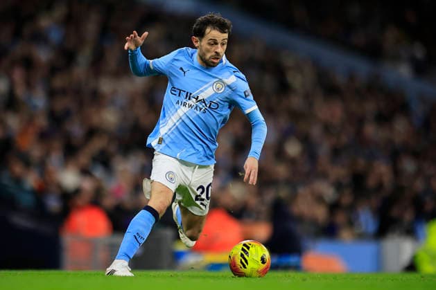 Manchester City v Brighton and Hove Albion, Premier League Bernardo Silva (20) of Manchester City runs with the ball during the Premier League match between Manchester City and Brighton and Hove Albion at the Etihad Stadium, Manchester, UK on 7 January 2026. Manchester Etihad Stadium Manchester UK Editorial use only DataCo restrictions apply See www.football-dataco.com , Copyright: xConorxMolloyx PSI-23536-0043