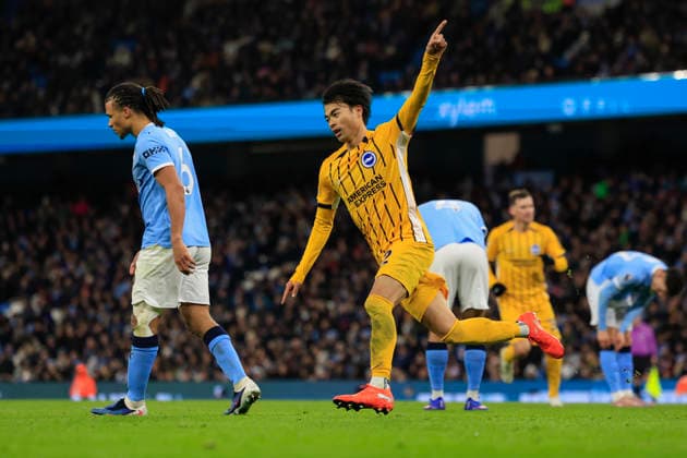 Manchester City v Brighton and Hove Albion, Premier League Kaoru Mitoma (22) of Brighton & Hove Albion celebrates scoring to make it 1-1 during the Premier League match between Manchester City and Brighton and Hove Albion at the Etihad Stadium, Manchester, UK on 7 January 2026. Manchester Etihad Stadium Manchester UK Editorial use only DataCo restrictions apply See www.football-dataco.com , Copyright: xConorxMolloyx PSI-23536-0053