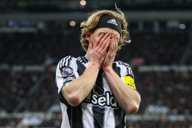 Newcastle United v Leeds United, Premier League Anthony Gordon Of Newcastle United reacts during the Newcastle United v Leeds United Premier League match at St. James Park, Newcastle Upon Tyne, England on 7 January 2026 Credit: Lee Keuneke Every Second Media Editorial use only. All images are copyright Every Second Media Limited. No images may be reproduced without prior permission. All rights reserved. Premier League and Football League images are subject to licensing agreements with Football DataCo Limited. see https: www.football-dataco.com Copyright: xIMAGO EveryxSecondxMediax ESM-1740-0066 LeexKeunekex xEveryxSecondxMediax