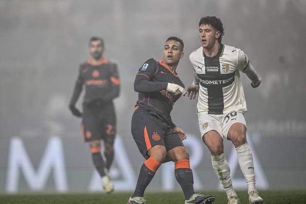 Lautaro Martinez of FC Inter in action during the Italian Serie A football match between Parma Calcio 1913 and Inter FC Internazionale on January 7th 2026 at Ennio Tardini stadium in Parma, Italy  Copyright: xTizianoxBallabio IPAxSportx xipa-agency.netx xx IPA_69796302 IPA_Agency_IPA69796302